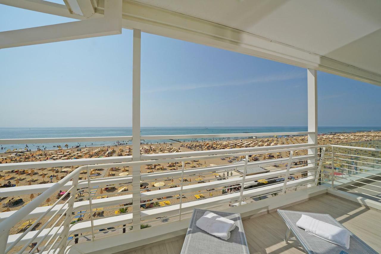 Hotel Strand A Frontemare Lido di Jesolo Exterior foto